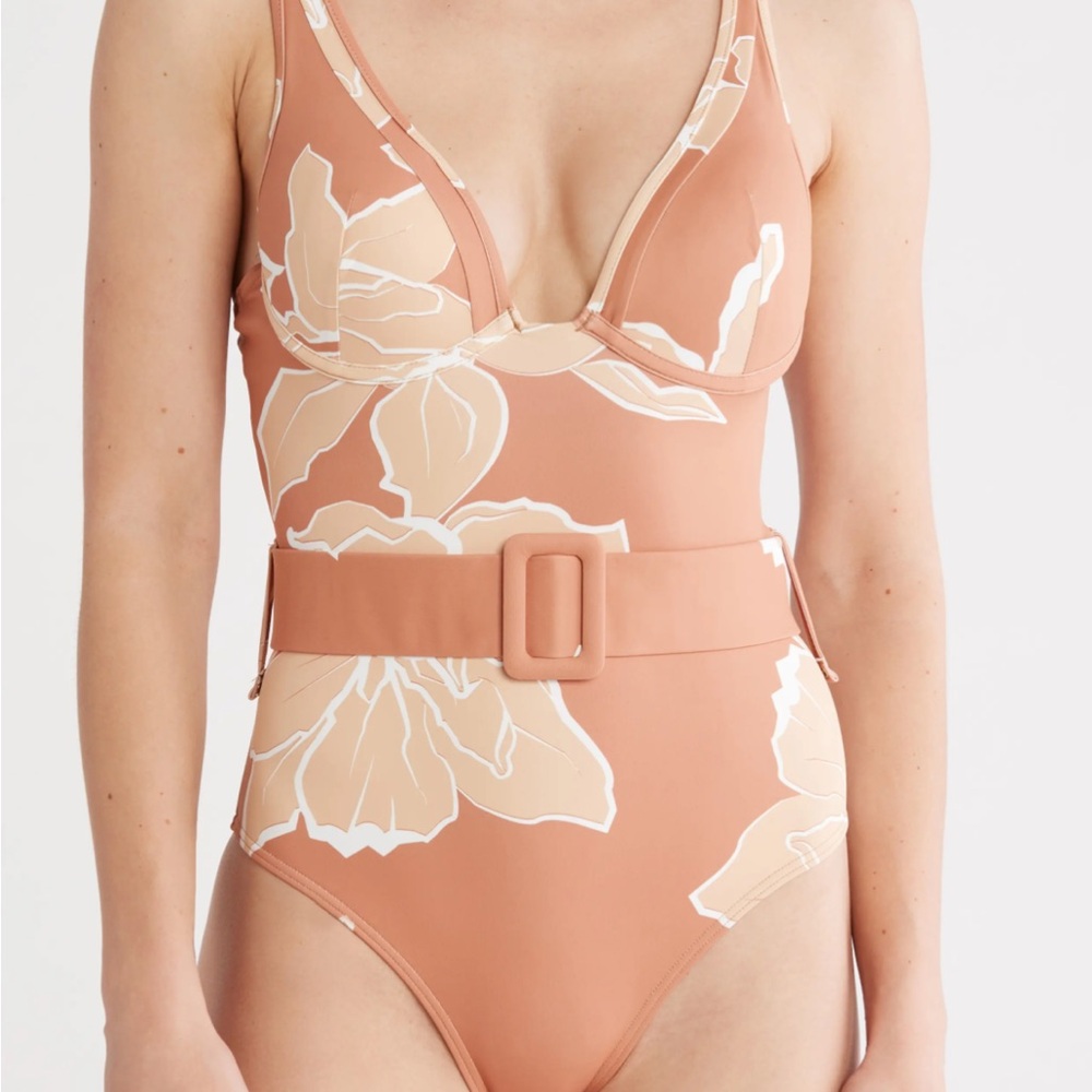 NWT - Floral Belted One-Piece Swimsuit in Peach & Cream